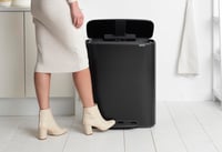 Pedálový odpadkový kôš Brabantia Bo, 60 l, matná čierna, s plastovou vnútornou nádobou 5