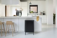 Brabantia Bo Touch Bin Hi dotykový kuchynský odpadkový kôš, matná čierna, s 2 x 30-litrovými vnútornými nádobami 7