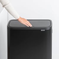 Brabantia Bo Touch Bin Hi dotykový kuchynský odpadkový kôš, matná čierna, s 2 x 30-litrovými vnútornými nádobami 5
