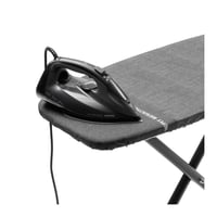 Žehliaca doska Brabantia D 135x45 cm Denim Black, extra široká pracovná plocha, žiaruvzdorná zóna pre parný generátor, skladacia, vhodná na žehlenie v sede, Fairtrade 3