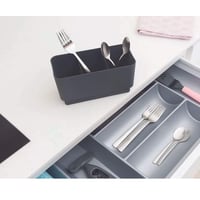 Uscător de vase Brabantia Compact, Gri închis, 20x46 cm, din aluminiu, cu tavă de scurgere și coș detașabil pentru tacâmuri 7