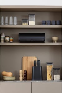 Brabantia Roll Top kenyértartó fém matt fekete konyhai tároló 5