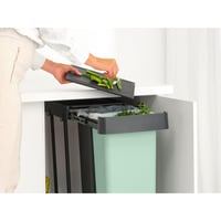 Set de coșuri de gunoi extensibile Brabantia Sort & Go, 2 x 30 L, încorporabil sub blatul de lucru, sistem dublu de sortare a deșeurilor, șine cu glisare lină, găleți interioare detașabile, gri și verde 7