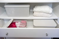 Set 2 coșuri BranQ Home Essential cu model rattan, mărimea S, 7 L, plastic polipropilenă, antracit 4