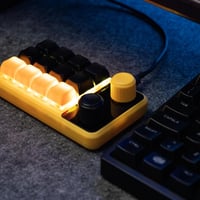 BRIMFORD Programozható Mechanikus Makró Billentyűzet RGB, Vezeték Nélküli, Hot-Swap, Sárga-Fekete 7