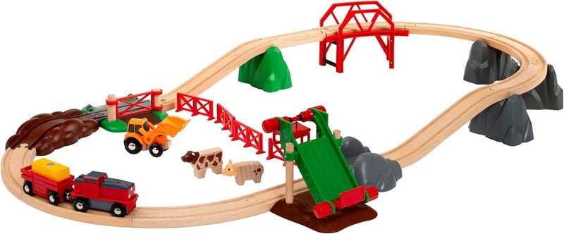 BRIO Fa Vonat Farm Készlet 33984 - Kisvasút Állatokkal és Sínekkel, Fejlesztő Játék 3 Éves Kortól, 30 Darabos