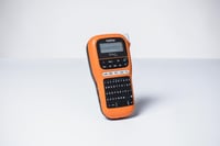 Prenosný štítkovač Brother PT-E110 – pre pásky TZe 3,5–12 mm, na označovanie káblov, oranžový 5