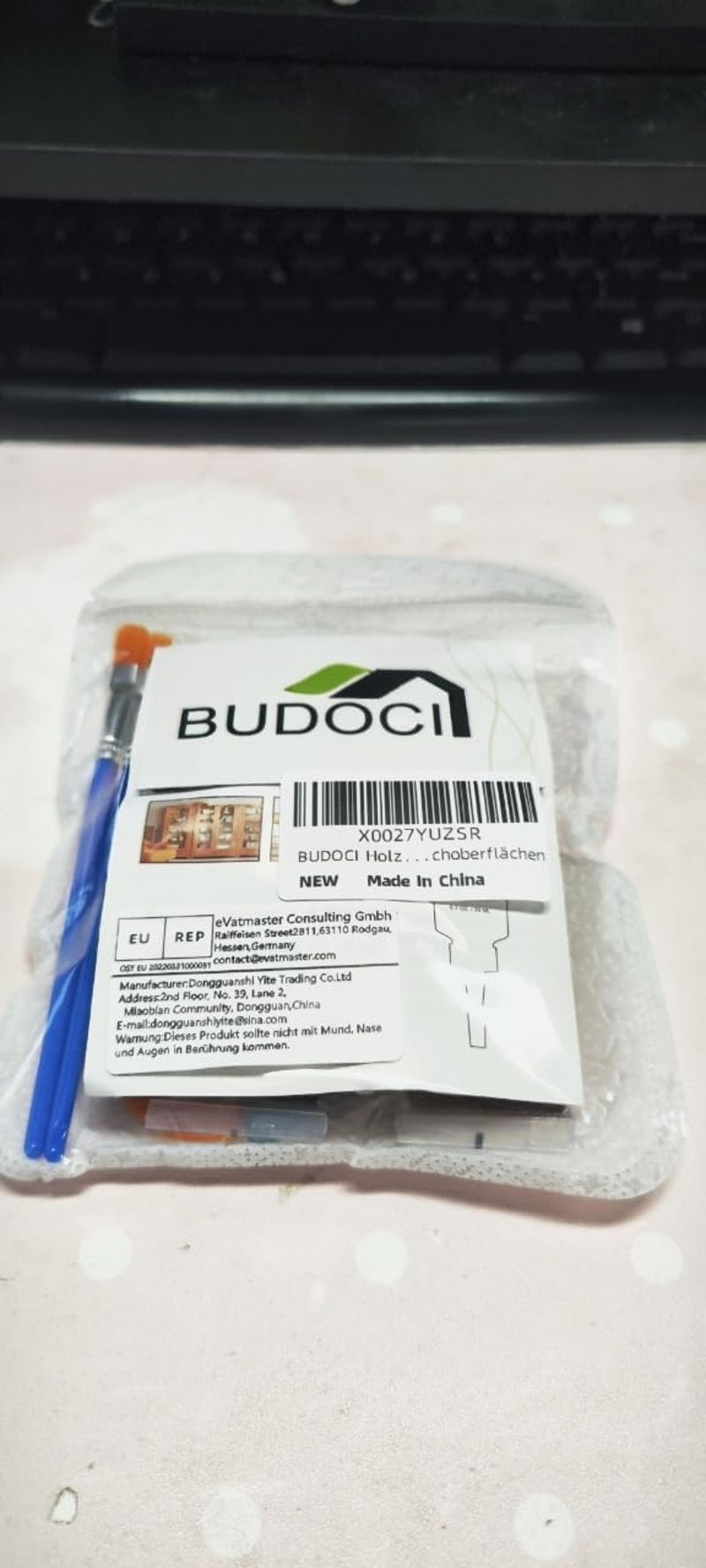 BUDOCI Fa Bútor Javító Készlet - 3 Színű Fatöltő Parketta és Laminált Padló Javításhoz - Karcolások, Repedések Eltüntetésére Bútoron, Ajtón,