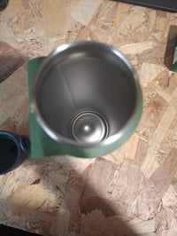 Oceľová fľaša na vodu Ion8 600 ml, tmavomodrá, nepriepustná, otváranie jednou rukou, bez obsahu BPA, vhodná do umývačky riadu — vyskúšaná (stav: pozri 2. obrázok) 4