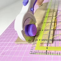 ANSIO 12,5" Átlátszó Patchwork Vonalzó Fekete-Neon Ráccsal 6