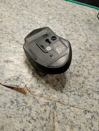 Mouse wireless ergonomic AmazonBasics - negru — fără dongle USB (stare: vezi a 2-a imagine) 3
