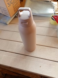 Termoska z nehrdzavejúcej ocele SIGG Shield ONE na sýtené nápoje, nepriepustná, bez BPA — použitá (stav: pozri 2. obrázok) 2