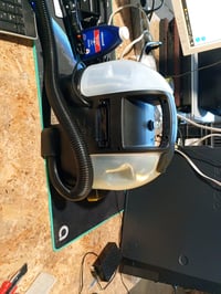 Prenosný tepovač Bissell SpotClean Mini 41491 na čistenie kobercov, káblový, kompaktný dizajn, používaný stav 2