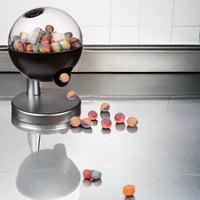 MIJOMA Elegáns Retro Édesség Adagoló Érintésérzékelővel - Tágas Fekete-Ezüst Automata Cukorkatartó, Elemes Működés, Modern Otthoni Kiegészít 5