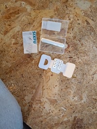 Silikónové nástavce SIXFU pre AirPods Pro 1. a 2. generácie, 4 veľkosti (XS/S/M/L), biele, s čistiacou súpravou a úložným puzdrom, s potlačením hluku — 1-dielna súprava 4