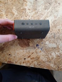 Grundig GBT Jam 2 Bluetooth zvučnik - 4,3 W RMS, Bluetooth 5.3, IP67 vodootporan, 30 sati rada — bez kabela za punjenje (stanje: vidi 2. sliku) 5