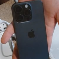 Pametni telefon Apple iPhone 15 Pro 256 GB Black Titanium – rabljeno, baterija 89%, USB-C – nedostaje USB-C kabel (stanje: vidi 2. sliku) 3