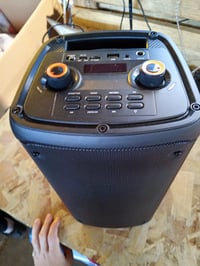 Boxă Bluetooth TAMPROAD Q55 80W cu iluminare LED, wireless — defectă, pentru piese: nu pornește (stare: vezi a 2-a poză) 3
