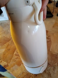 JOLLY MINO Hordozható Bébi Üvegmelegítő 500 ml – Vezeték Nélküli, Vízálló, Rozsdamentes Acél – — oldalsó ütődés (állapot: lásd a 2. képet) 2