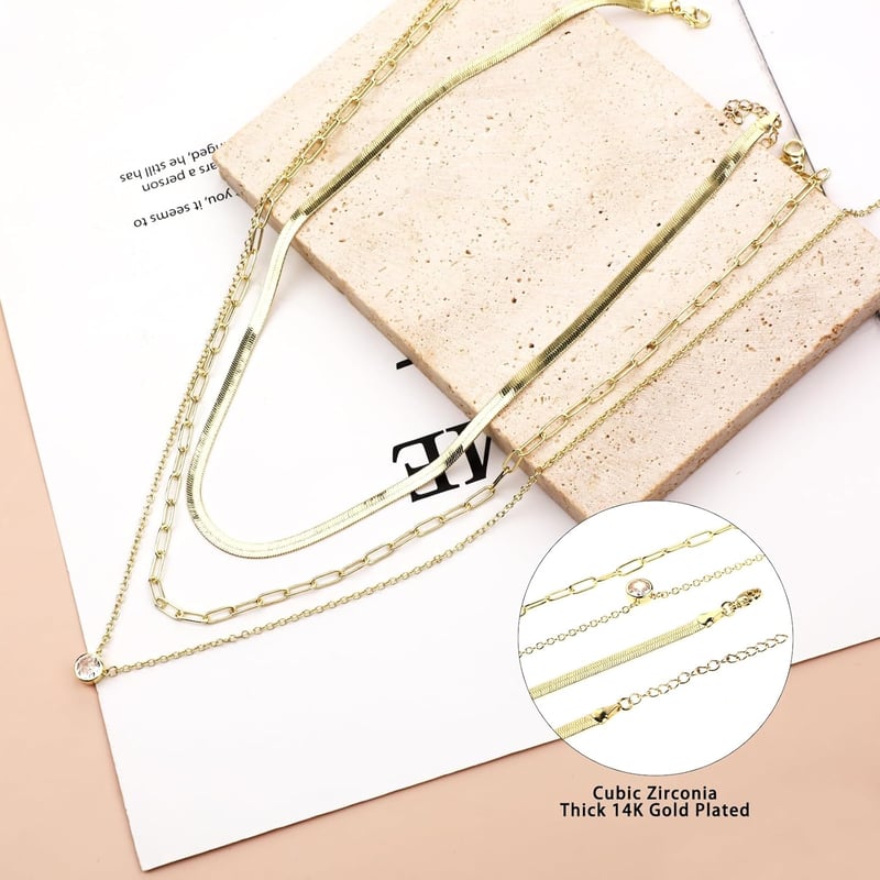 DIVINA VITAE Réteges Női Nyaklánc 14K Arany Bevonattal - Cirkónia Medálos Elegáns Ékszer, Lapos Kígyólánc, Rozsdamentes Acél Choker