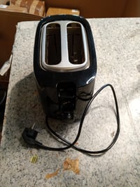 Hriankovač Philips Daily Collection HD2581/90, 2-štvorcový, 830 W, čierny, 8 stupňov opekania — uvoľnená spodná časť (stav: pozri 2. obrázok) 3
