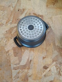 Oală LACOR 25910 din aluminiu turnat cu capac, 9,5 cm, negru – stare utilizată 2