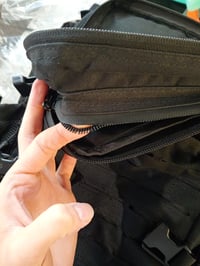 Rucsac tactic ELITRAINX V2 45L, negru, impermeabil, Oxford 1000D, cu compartiment pentru încălțăminte și laptop — fermoar desprins (stare: vezi a 2-a poză) 2