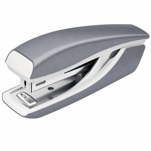 Leitz WOW Mini klamerica 10 listova ružičasta metalna s 1000 klamerica, neispravna djelomično — neispravno, djelomično radi: nedostaje opruga (stanje: vidi 2. sliku)