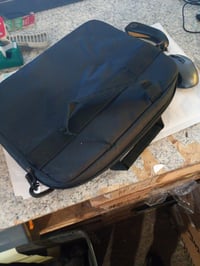 Amazon Basics Laptop Táska 14 colos (35,6 cm) laptophoz, fekete — hibás, részben működik: leszakadt fül (állapot: lásd a 2. képet) 2