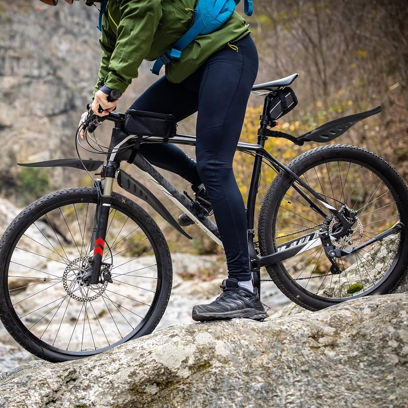 Univerzális Hejo kerékpár sárvédő szett, 24-29" MTB-hez, piros fényvisszaverőkkel