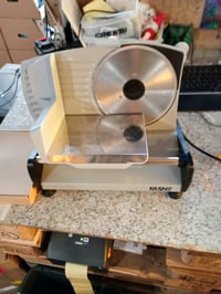 Feliator electric YASHE, motor DC 200W, 2 lame din oțel inoxidabil de 19 cm, grosime reglabilă 0-15 mm, pentru carne, brânză, pâine și legume 2
