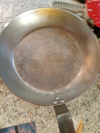 Tigaie din oțel carbon De Buyer Mineral B 28 cm - Utilizată, cu pete de grăsime, uzată — pete de grăsime, uzată, arsă (stare: vezi a 2-a fotografie) 2