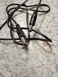 Plazmová guľa reagujúca na zvuk RED5 — USB napájací kábel (náhradný diel) 3