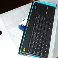 Logitech K400 Plus bežična tipkovnica s touchpadom, francuski AZERTY raspored — prodaje se bez USB prijamnika (stanje: vidi 2. sliku) 2