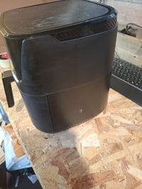 Friteuză digitală cu aer cald Princess 182061, 6,5 litri, cu separator, 12 programe, ecran tactil, gătire fără ulei, negru 6
