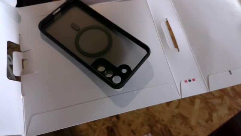 ivoler MagSafe magnetický kryt pre Samsung Galaxy S22+ 5G, vojenská úroveň ochrany - matná čierna