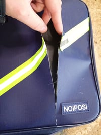 Noiposi Tűzálló Dokumentumtartó A4 Kombinációs Zárral Vízálló — hibás, részben működik: mély vágásnyom az elején (állapot: lásd a 2. képet) 3