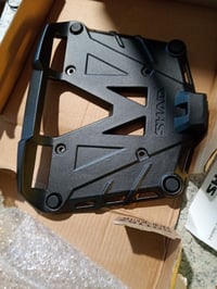 Placă de montare SHAD din aluminiu negru cu șuruburi - Suport portbagaj motocicletă — lipsește 1 șurub mai lung (stare: vezi a 2-a poză) 3