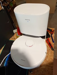 Robotický vysávač Dreame D10 Plus s automatickým vyprázdňovaním, LiDAR navigáciou, sacím výkonom 4000 Pa, 170-minútovou výdržou batérie, WiFi, aplikáciou a podporou Alexa 2