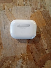 Nabíjacie puzdro MagSafe — Apple AirPods Pro (náhradný diel) 3