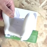 Bezdrôtový ovládač Xbox vo farbe Robot White, Xbox Series X — Produkt vykazuje známky používania v podobe škrabancov a opotrebenia (stav: pozri 2. obrázok) 3