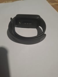Xiaomi Smart Band 9 Active pametna narukvica u crnoj boji, s mjeračem pulsa, AMOLED zaslonom, vodootporna, rabljeno stanje 3