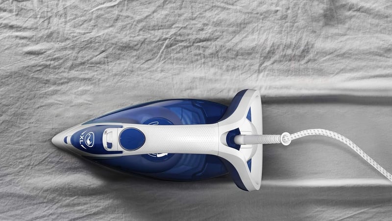 Calor Easygliss Plus FV5715C0 2400W gőzvasaló 45g/perc gőzöléssel