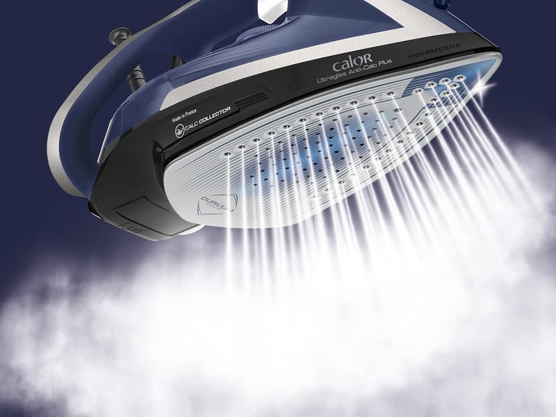 Calor Ultragliss FV6846C0 gőzvasaló 2800W, 260g/min gőz, antikalc rendszer