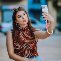 Șnur scurt pentru chei CAPASTEC cu model floral pentru femei, roz, 1 buc, breloc tip brățară din macrame boem din bumbac 5