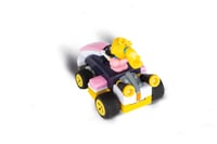 Diaľkovo ovládané auto Carrera 2.4 GHz Mario Kart Mini RC - figúrka Peach, 1 ks (papierová škatuľa) 6
