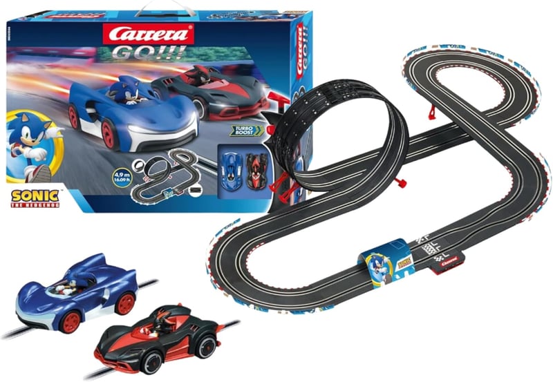 Carrera GO Sonic the Hedgehog 4.9 Autópálya - Hivatalos SEGA Versenypálya Sonic és Shadow Figurákkal, Hurokkal, 1:43 Méretarány, 6+ Éves Kor