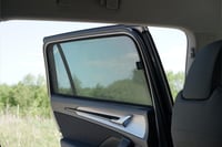 Carshades sada tienidiel na mieru – na mieru vyrobená súprava protislnečných clôn do auta 4