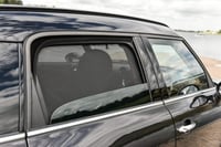 Carshades slnečné clony na zadné dvere pre Skoda Superb III Kombi (2015-2023), 2 ks, čierne, presne tvarované 2