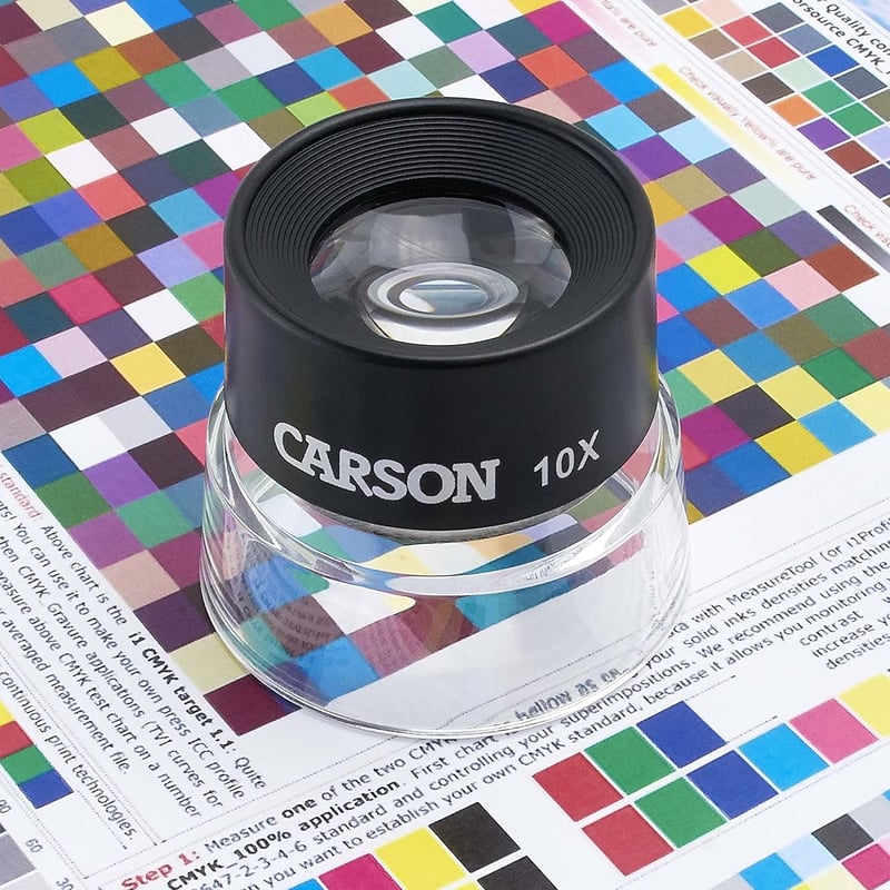 Carson 10x nagyítós lupa állvánnyal - precíziós nagyítás